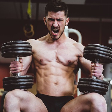 La ciencia confirma: la caída de testosterona en los hombres está ligada a la comida