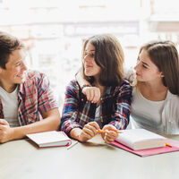 Once claves para conseguir que tu hijo adolescente desarrolle una autoestima sana y fuerte