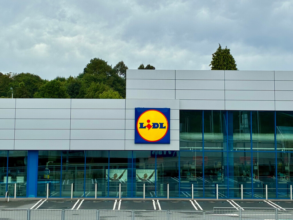 El viernes 4 de septiembre llega a Lidl, por 15,99 euros, la solución a la falta de enchufes en terrazas y patios 