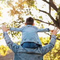 Siete errores que suelen cometer los padres de hijos únicos en su crianza 