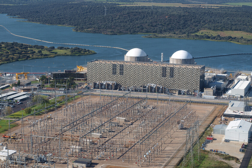 El  efecto dominó  de Almaraz: retrasar el cierre de una sola central obliga a rediseñar todo el mapa energético de España