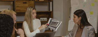 La generación Z pasa de llamar 'jefe' a sus superiores. No solo no es un problema, sino que es una buena idea