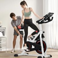 Comienza la operación bikini sin salir de casa ni gastar en gimnasios con esta bicicleta de spinning de oferta