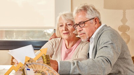 La Seguridad Social Pone La Miel En Los Labios A Los Trabajadores Ya Puedes Consultar Cuanto Cobrarias De Mas Por Retrasar Tu Jubilacion