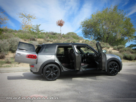 MINI Clubman 2015 o cómo pasar de ser un coche cool a un familiar muy práctico