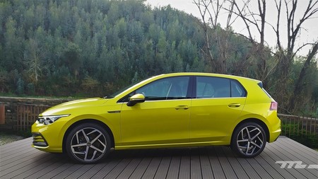 Euro NCAP elogia al Volkswagen Golf 8 por su sistema de comunicación entre coches e infraestructura