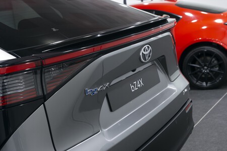 Toyota BZ4X Presentacion Estatica 5