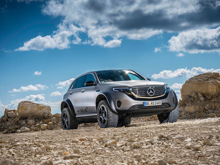 Este Mercedes-Benz EQC 4x4² brutalizado y con 400 CV es la precuela del próximo Clase G eléctrico