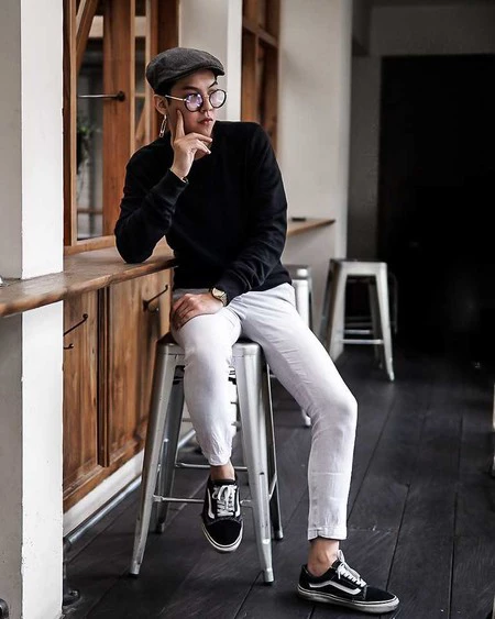 El mejor street-style de la semana: el efecto dominó se apodera de las calles, ¡viva el blanco y negro!
