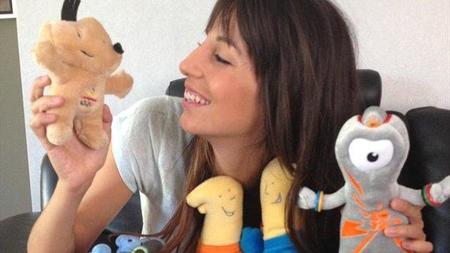 Almudena Cid, la bloguera oficial de JJOO, se pone nostálgica con Cobi... ¡qué tiempos aquellos!