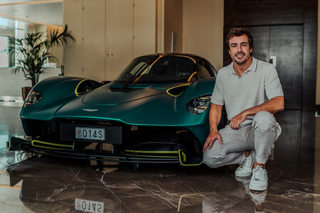 Aston Martin Valkyrie Fernando Alonso
