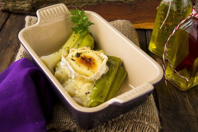 ¿Sabes de qué materiales están hechos tus recipientes de cocina?