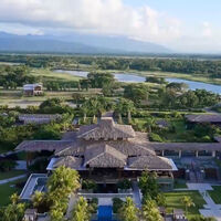 Comer tarántulas, brotes de E.coli, hormigas de fuego: Plex quiso organizar un team building en Honduras y creó una pesadilla