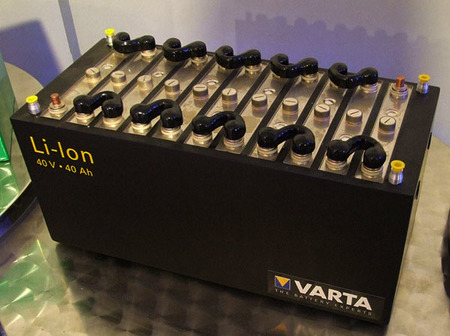 Batería de litio VARTA