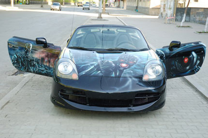 Toyota MR-2 fluorescente