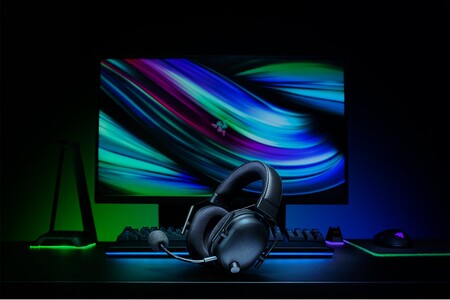 BlackShark V2 Pro: sin cables, con sonido THX y cancelación pasiva de ruido, así son los nuevos auriculares gaming de Razer