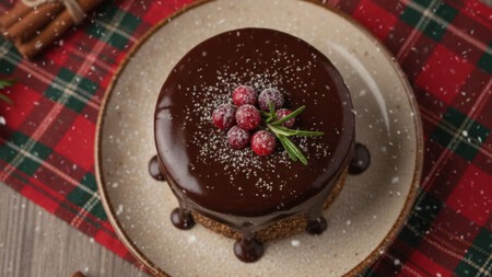 Mini pastel de chocolate y amaranto: el snack saludable listo en 35 minutos perfecto para Navidad