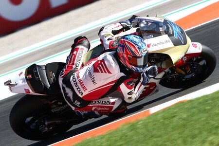 Ogura Valencia Moto2 2022