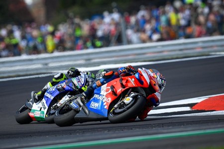 MotoGP desembolsará 4,5 millones de euros para salvar a los equipos privados y a los de Moto2 y Moto3