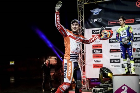 Toni Bou se fractura tres vértebras en Francia; mínimo tres semanas de baja