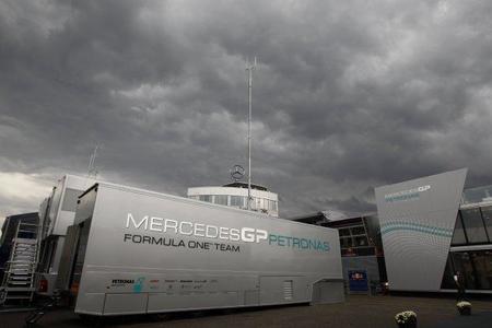 La salida de Nick Heidfeld puede abrir las puertas de Mercedes a Andy Soucek
