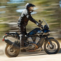 Montar en moto te puede dejar estéril. Hay estudios que demuestran que disminuye la fertilidad de los hombres 