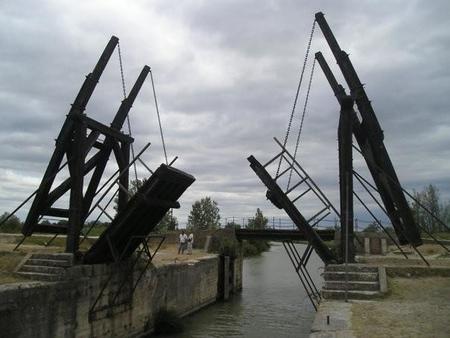 Puente Van Gogh
