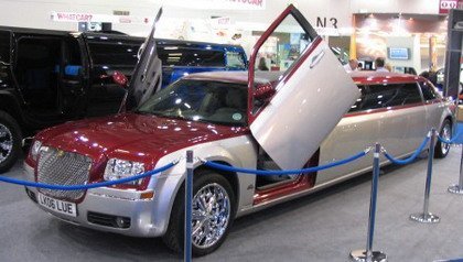 Chrysler 300C Limusina