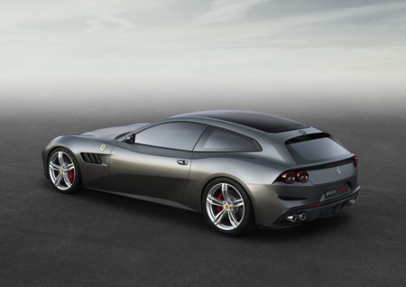 Ferrari Gtc4lusso 08