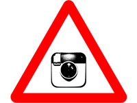 Sacarse fotos conduciendo (selfie) empieza a ser una peligrosa moda juvenil