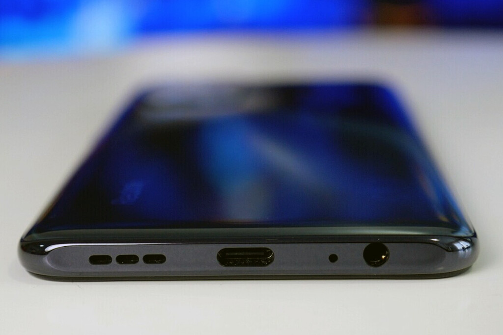 Cómo expulsar agua y suciedad de los altavoces de un móvil Android con aplicaciones