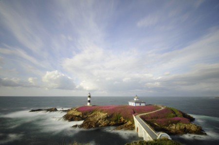 Illa Pancha (Lugo): la isla de una hectárea con dos faros y un hotel