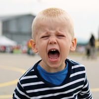 Esto es lo que deberías hacer si tu hijo tiene trastorno negativista desafiante