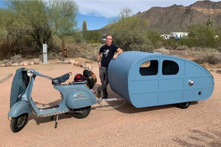 Vespa Camper