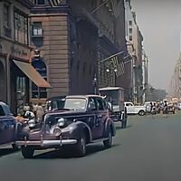 Estos vídeos restaurados ofrecen un increíble viaje al pasado: así era conducir por EEUU en la época dorada del automovilismo