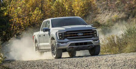 Ford Lobo Tremor 2021, la pick-up estrella del óvalo azul recibe tratamiento off-road