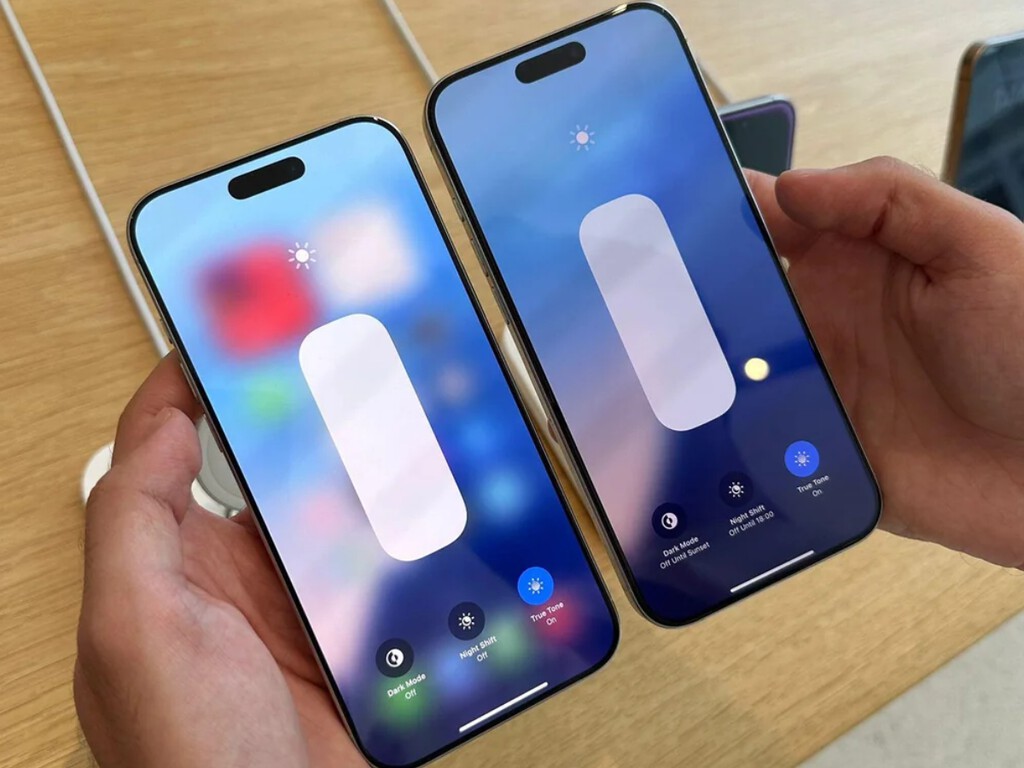 "Mi iPhone siempre brilla menos que el de la Apple Store". Si tú también lo has pensado, hay una razón técnica (y de seguridad) detrás 
