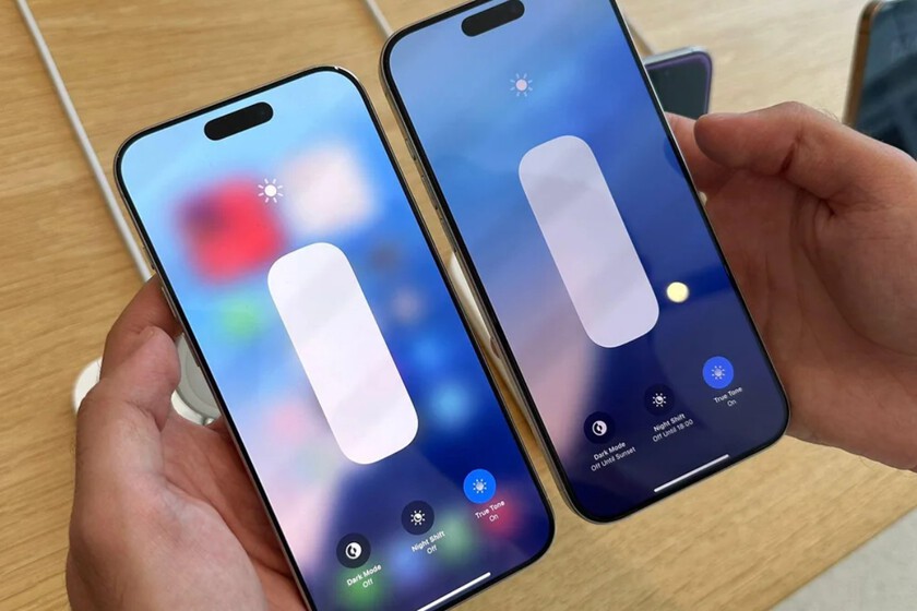 &quot;Mi iPhone siempre brilla menos que el de la Apple Store&quot;. Si tú también lo has pensado, hay una razón técnica (y de seguridad) detrás