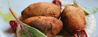 Hace dos años me compré una freidora de aire. Ojalá alguien me hubiese dicho que también necesitaba estos complementos