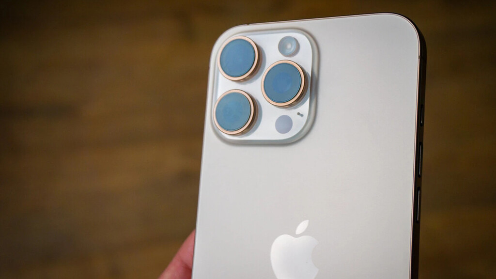 El iPhone 16 Pro cae de precio en los reacondicionados de Back Market: su estado es excelente y se le puede cambiar la batería El iPhone 16 Pro cae de precio en los reacondicionados de Back Market: su estado es excelente y se le puede cambiar la batería