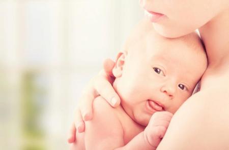 ¿Estás embarazada o acabas de ser mamá? Evita los miedos, que podrían pasar al bebé