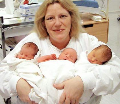 Madre de alquiler de 12 niños