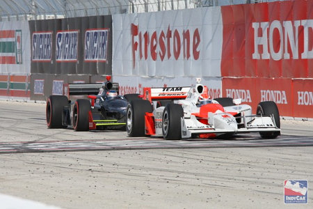 Ryan Briscoe empieza la IndyCar ganando