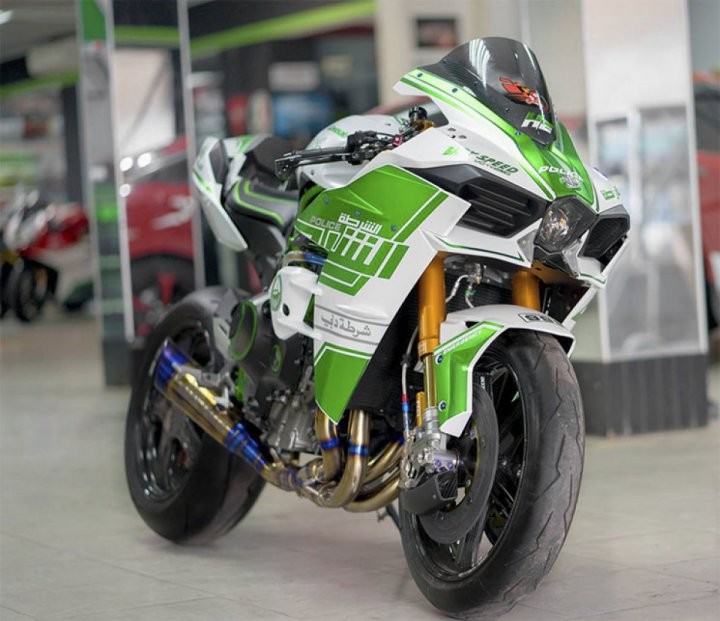 Foto de Kawasaki H2 Dubai Police (2/5)