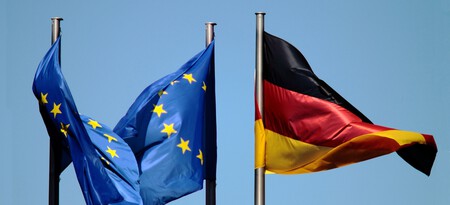 La Eurozona ha fulminado su superávit por cuenta corriente y la culpa es de Alemania