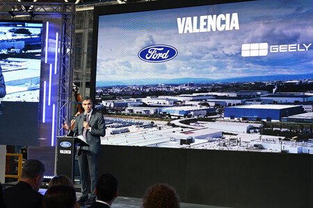 Pedro Sanchez Visita Ford Valencia