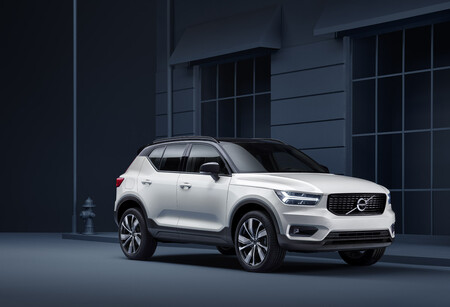 Los SUV premium compactos reclaman su liderazgo en la transición eléctrica