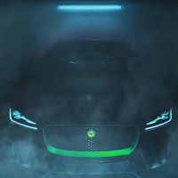 El Lister Stealth será un Jaguar F-Pace SVR aún más bestia: "el SUV más rápido del mundo" con 675 CV y 320 km/h de punta