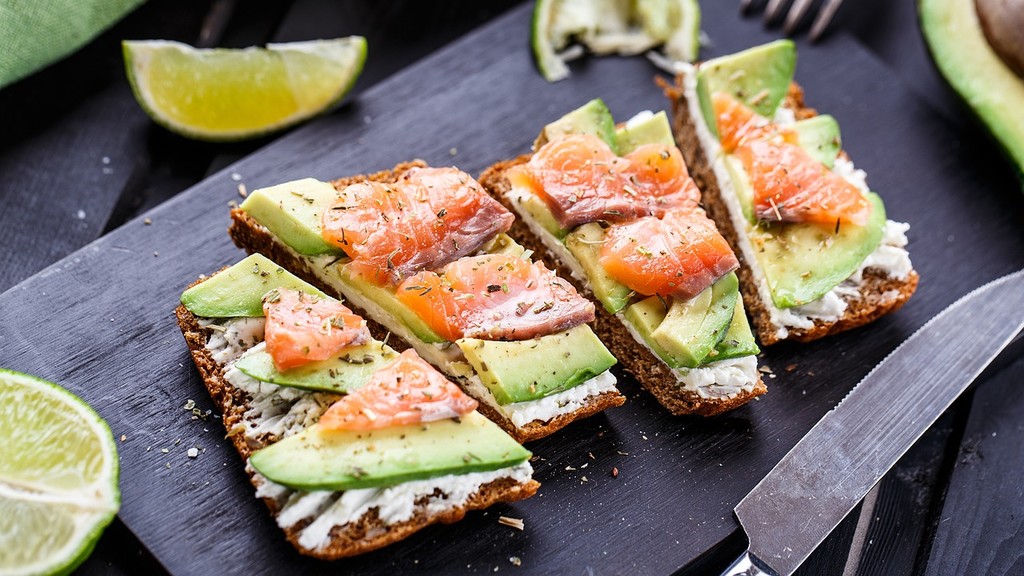 Dieta baja en hidratos: reemplazos para bajar los carbohidratos y sumar más proteínas y grasas saludables 