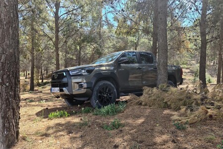 Probamos el Toyota Hilux INVINCIBLE, un pick up que convence